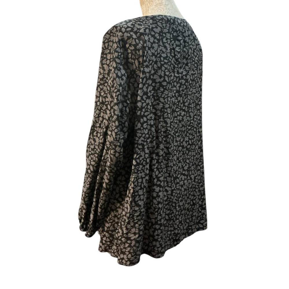 Lane Bryant Floral Long Sleeve Tunic Top – Size 14/16 – Gray/Black - Picture 5 of 7